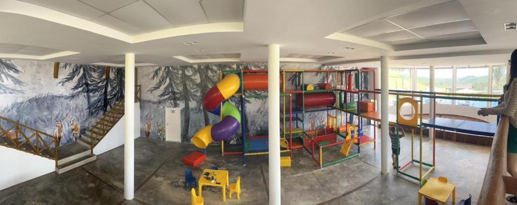 Apartamento No Condominio Sonhos Da Serra - บานาเนย์รัส ภายนอก รูปภาพ